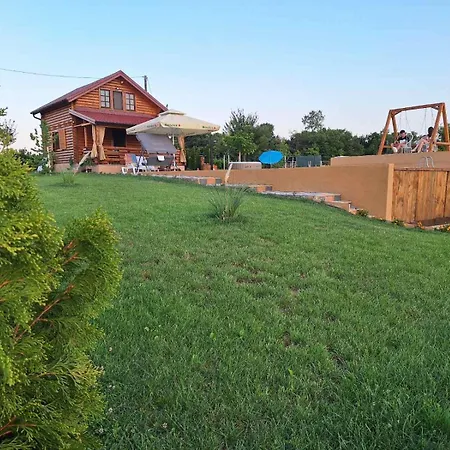 Brvnara Luni Дом отдыха Крушевац