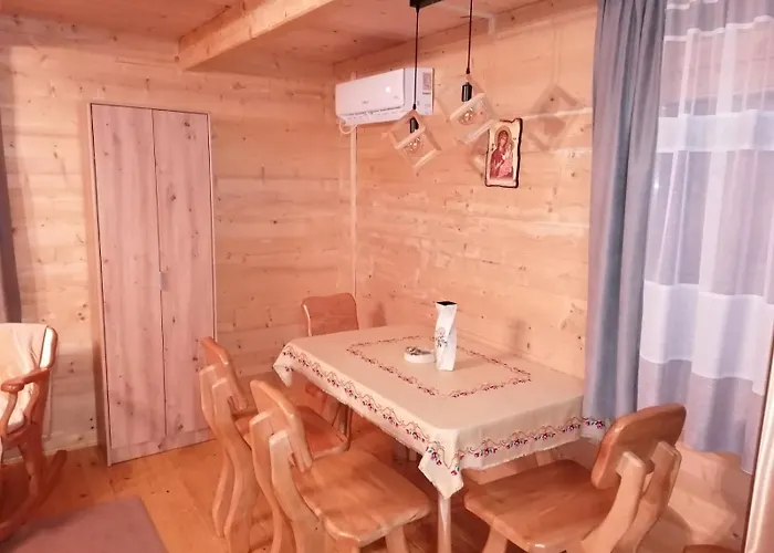 Brvnara Luni 펜션 *