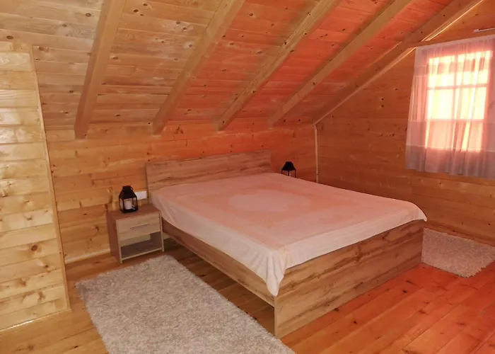 Brvnara Luni * 쿠르셰바츠